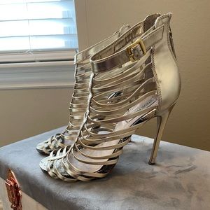 Gold Steve Madden Size 9